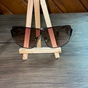 NEW! KAMELEON Black Shield-style sunglasses